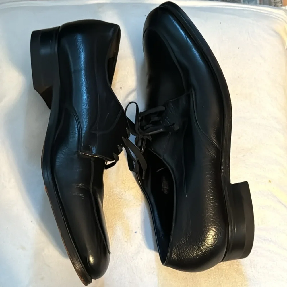 Florsheim 21803 Black leather lace up dress shoes flexible fiber insole sz 9 1/2